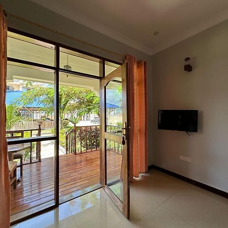 Relax Hotel Taj 눙귀 외부 사진
