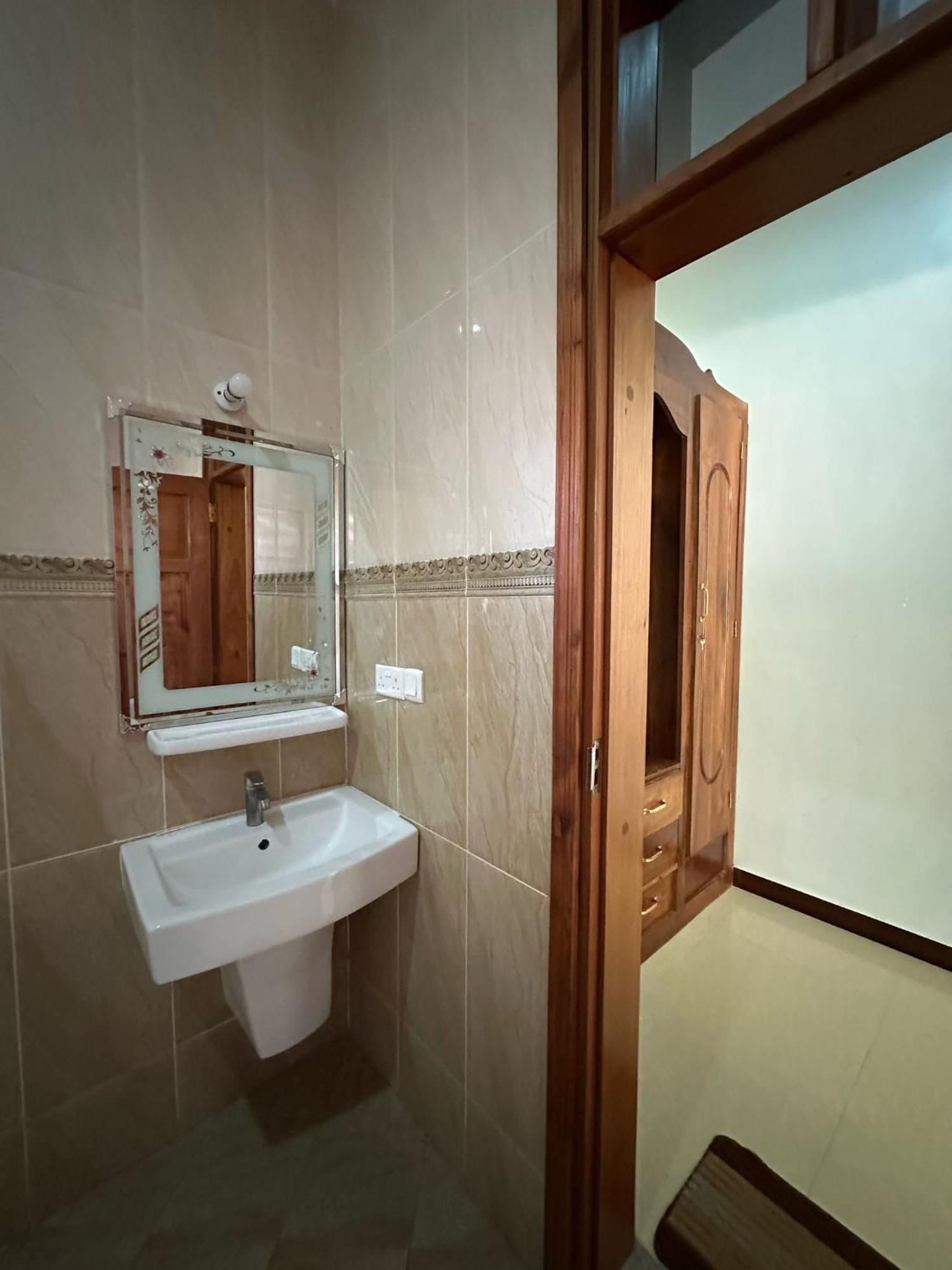 Relax Hotel Taj 눙귀 외부 사진